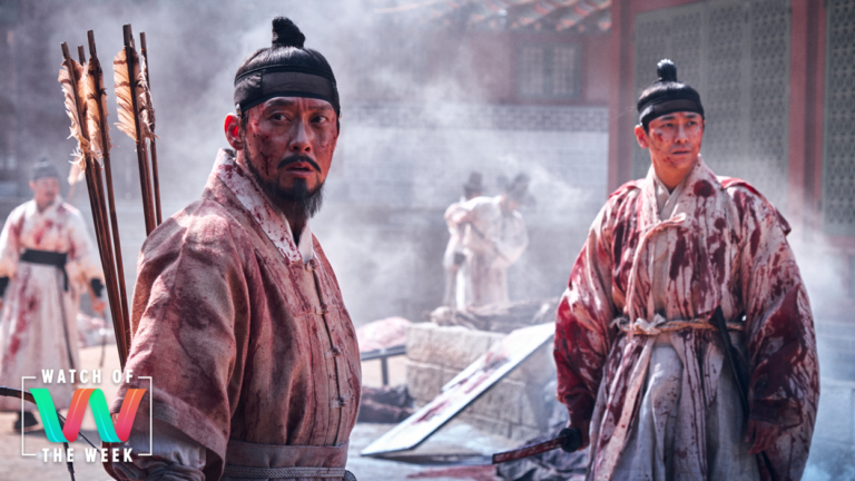 Kingdom è la serie zombie che straccia The Walking Dead a calci nei denti